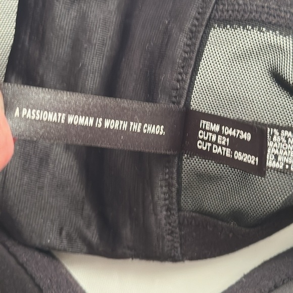 Torrid Curves perfect lightly lined black t-shirt bra - Picture 8 of 10